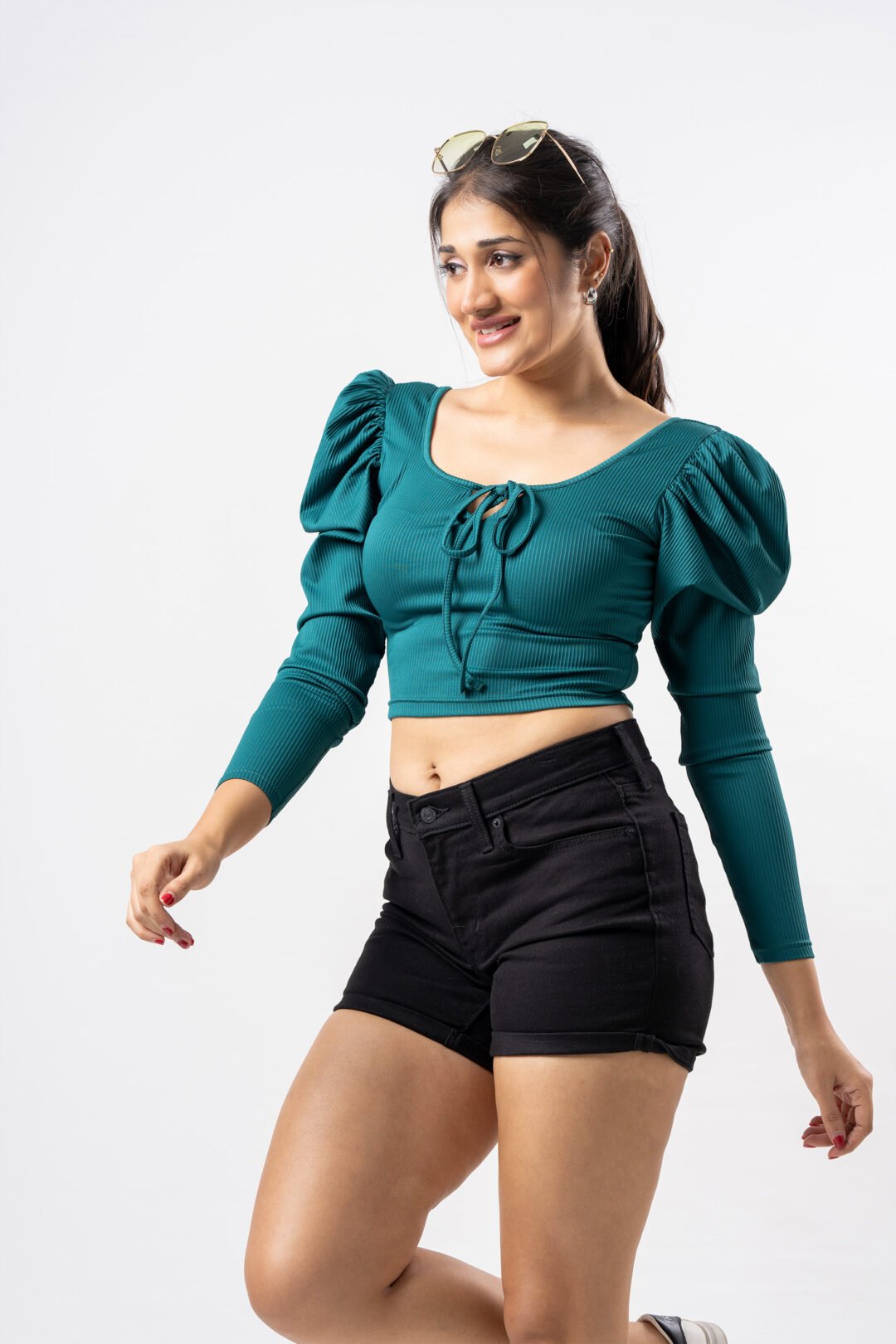 UP 4870 - TEE LOVE PUFF SLEEVE FRONT KNOT CROP TOP - Image 3