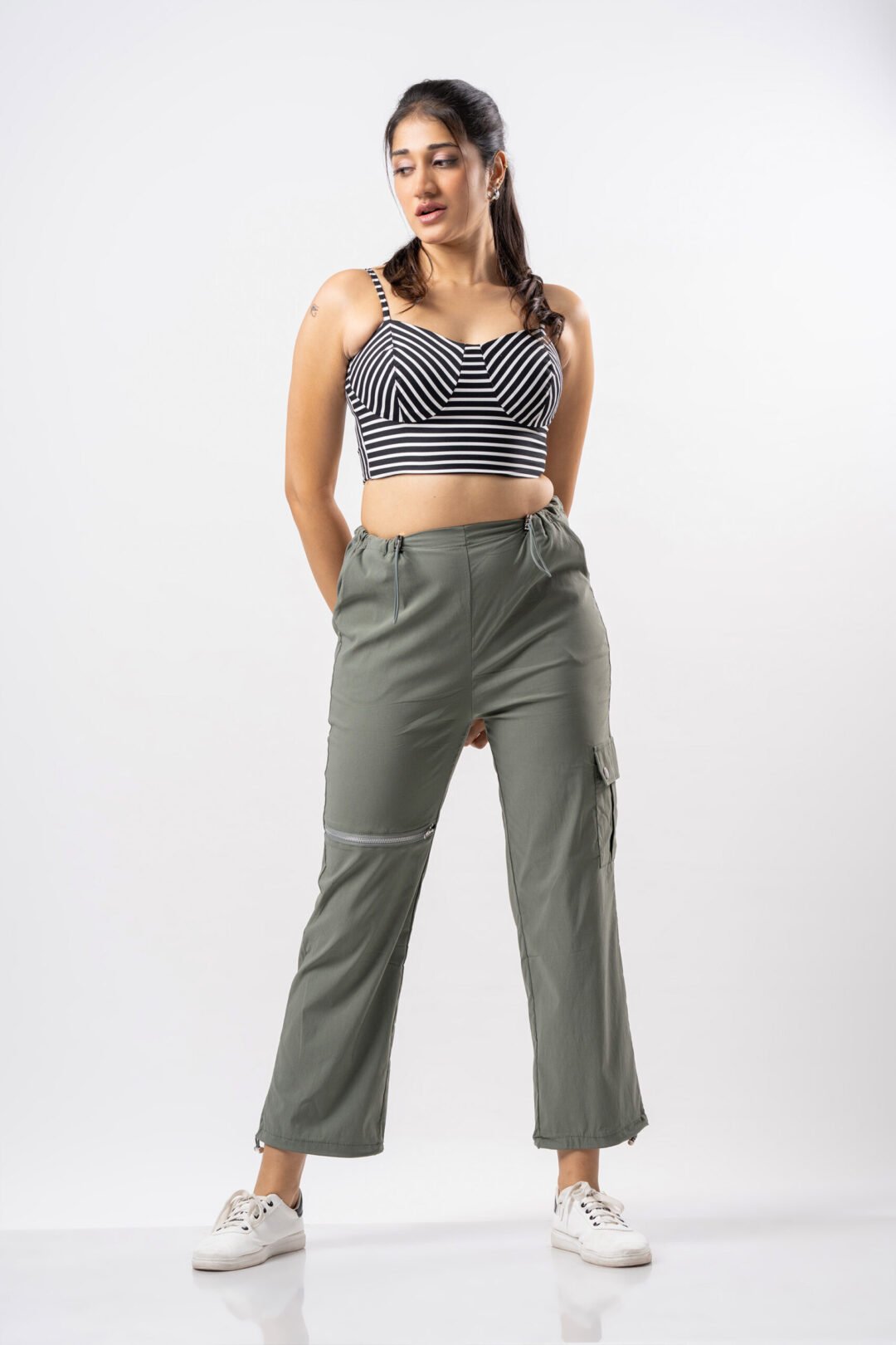 UP 4915 – TEE LOVE SHOULDER STRAP CROP TOP - Image 3