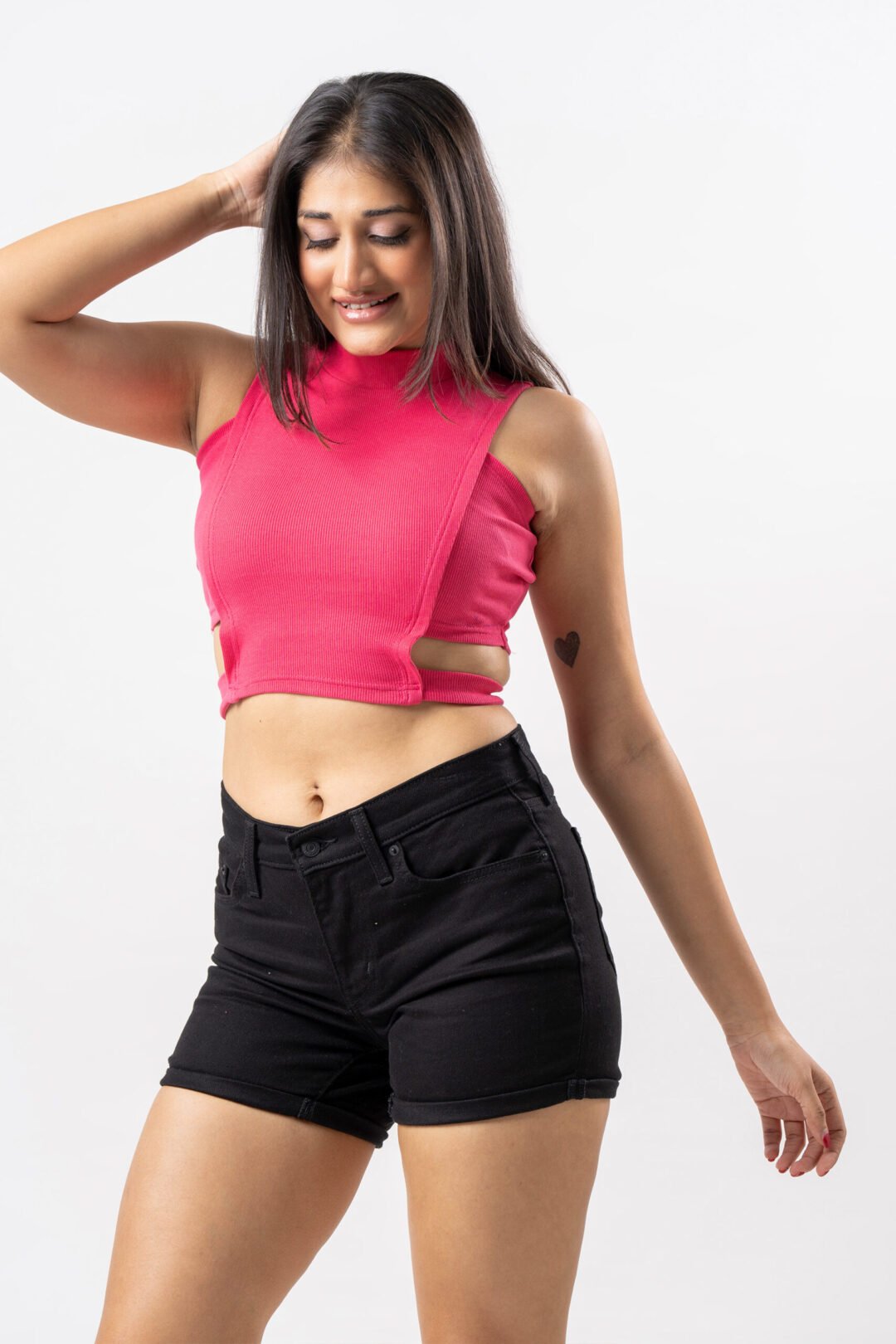 UP 4921 – TEE LOVE STYLISH PINK CROP TOP - Image 3